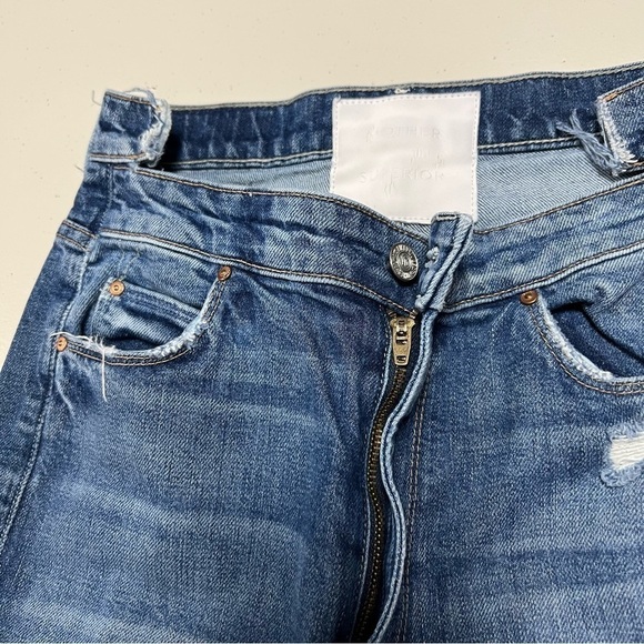 Mother The Dazzler Shift Your Treat or Mine? Distressed Jeans - Picture 7 of 16